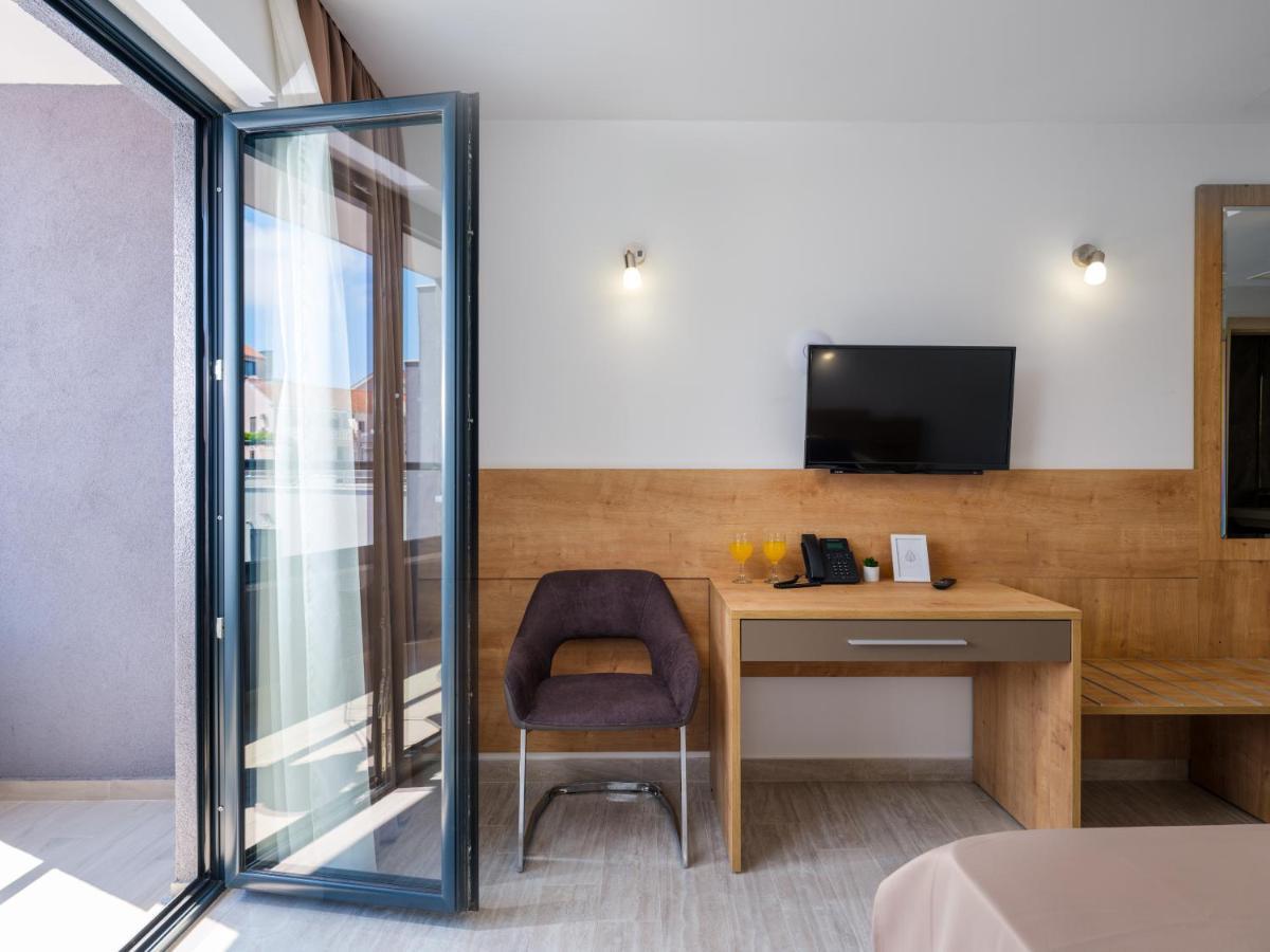 D'elegant Penzion 4*